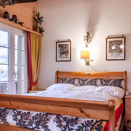 ヴィラ Am Renn Chalet 8br- If You Want To Book, Please Contact On Wh-ats-app - 0034-635-520-036 !!!! グリンデルヴァルト